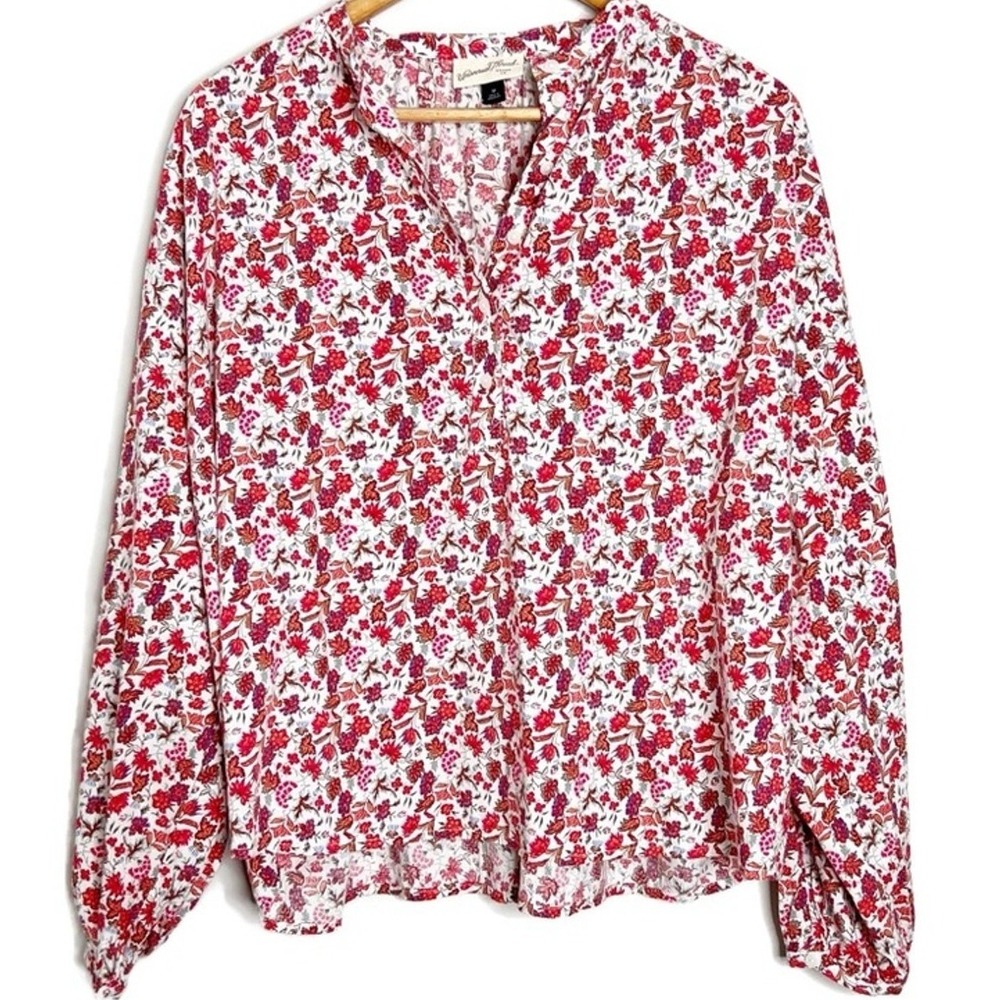 Universal Thread Womens Red Floral Split Neck Lon… - image 4